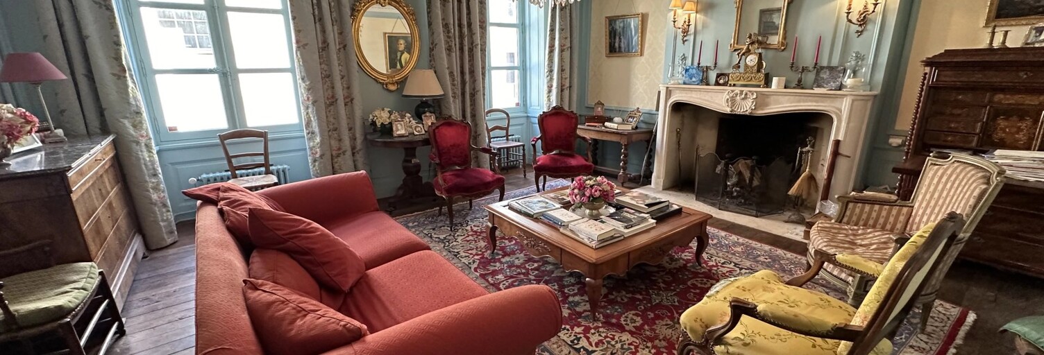 Maison 9 Pièces 300 m² à vendre à Poitiers (86000)