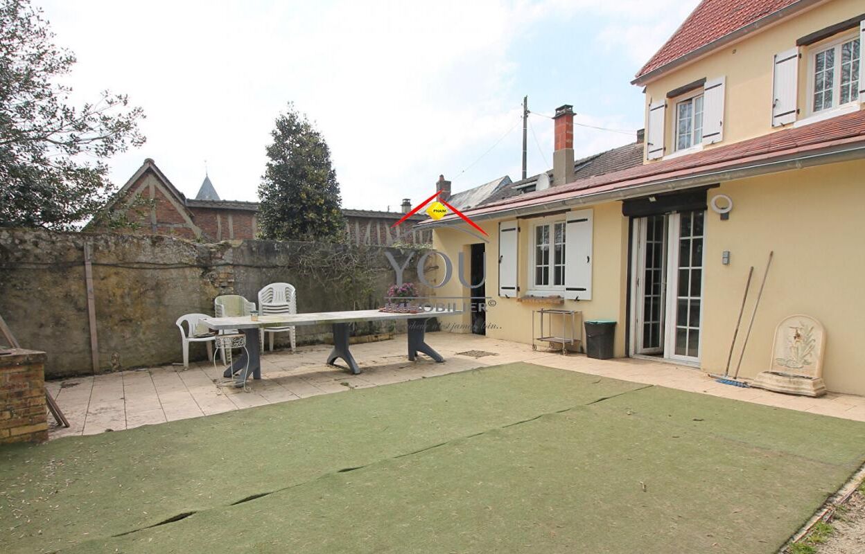 maison 5 pièces 110 m2 à vendre à Chaumont-en-Vexin (60240)