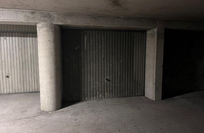 Parking — photo 2