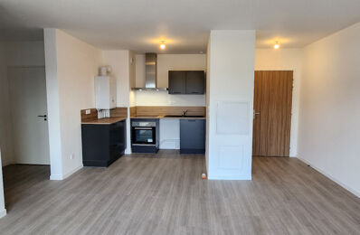 location appartement 780 € CC /mois à proximité de Fleury-les-Aubrais (45400)
