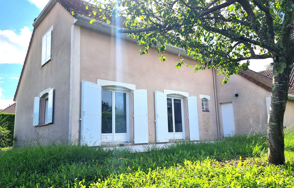 maison 5 pièces 114 m2 à vendre à Lons (64140)