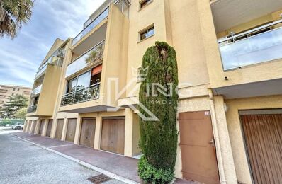appartement 2 pièces 41 m2 à vendre à Saint-Raphaël (83530)