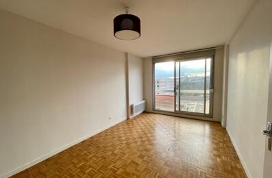 location appartement 811 € CC /mois à proximité de Rillieux-la-Pape (69140)