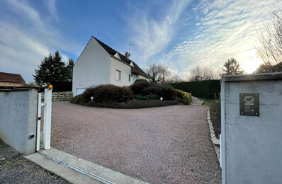vente maison 229 000 € à proximité de La Chapelle-Montlinard (18140)