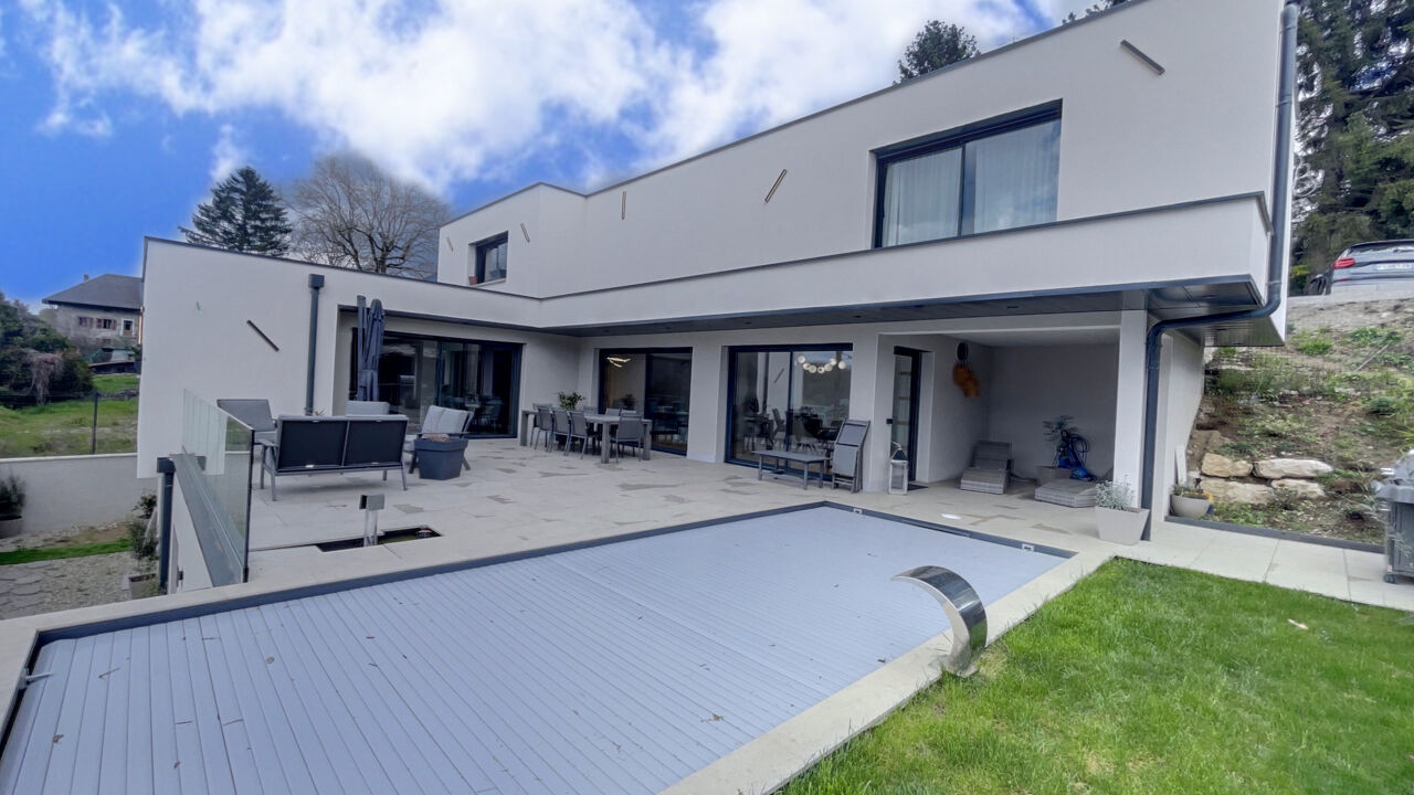 maison 6 pièces 218 m2 à vendre à Viviers-du-Lac (73420)