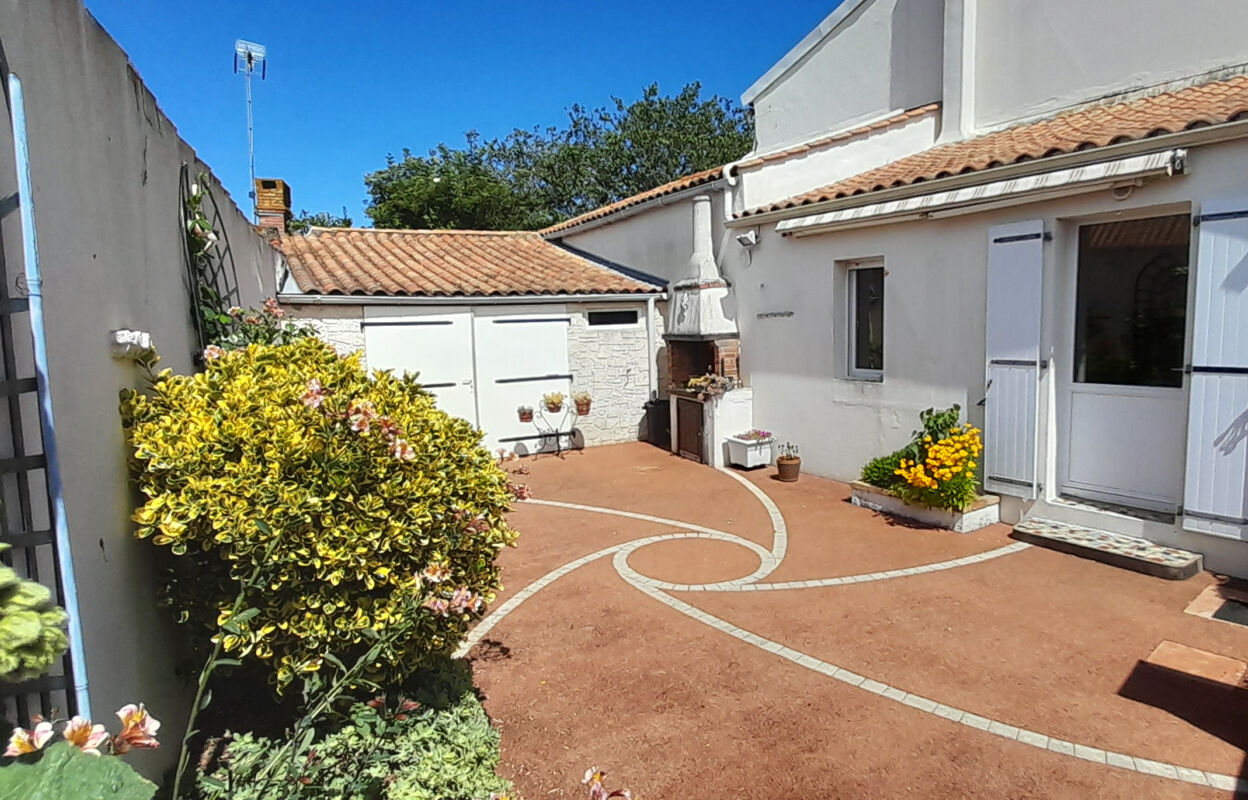 maison 5 pièces 122 m2 à vendre à Longeville-sur-Mer (85560)