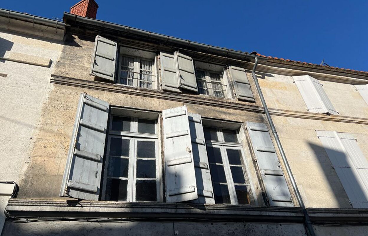 maison 5 pièces 93 m2 à vendre à Angoulême (16000)