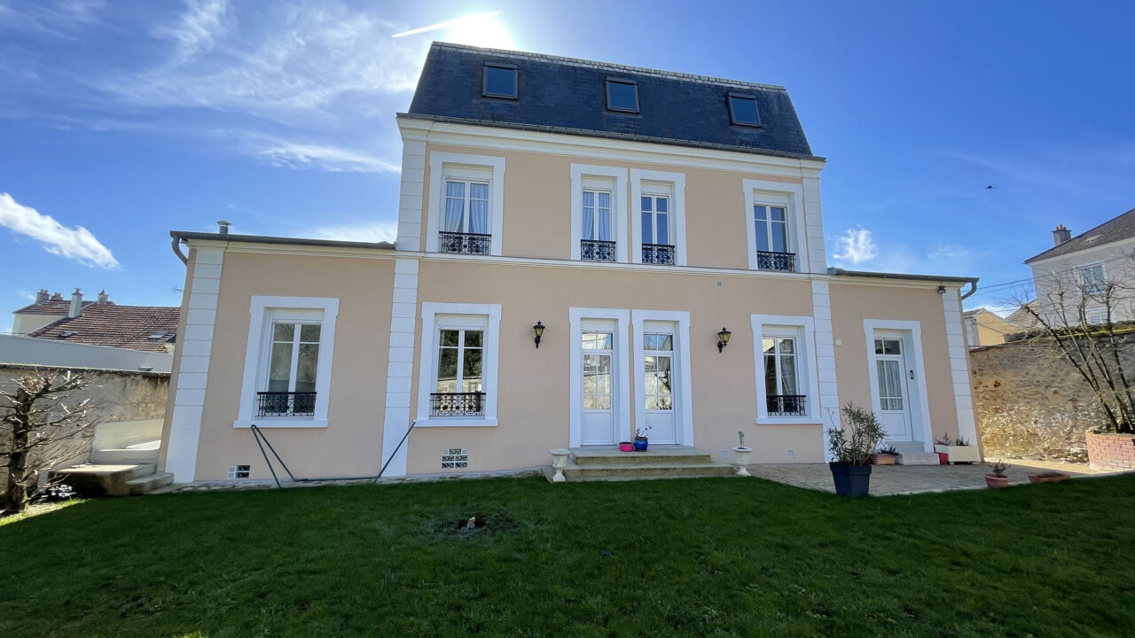maison 10 pièces 258 m2 à vendre à Château-Thierry (02400)