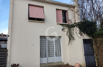 vente maison 128 400 € à proximité de Les Magnils-Reigniers (85400)