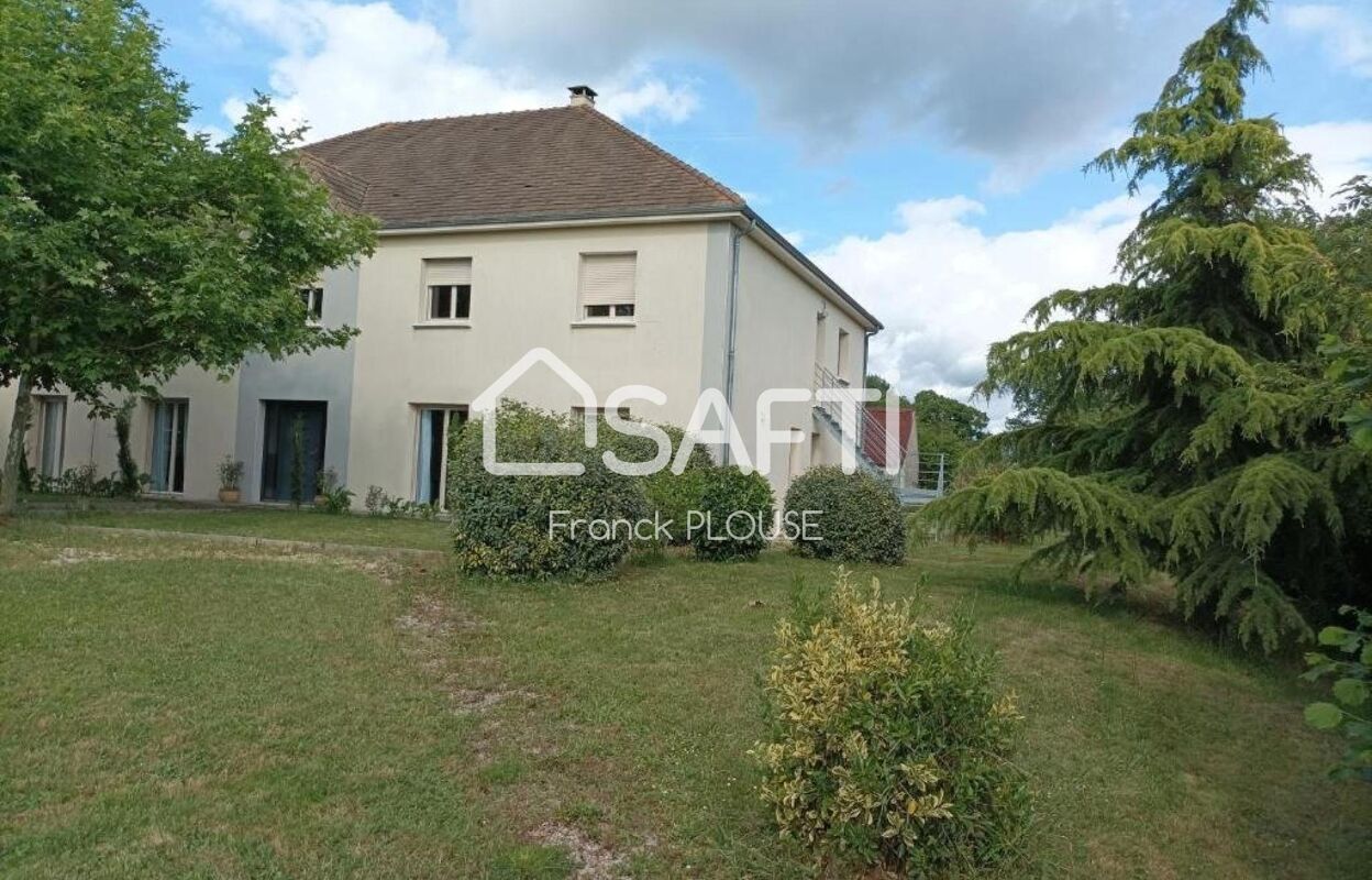 maison 11 pièces 400 m2 à vendre à Saint-Marceau (72170)