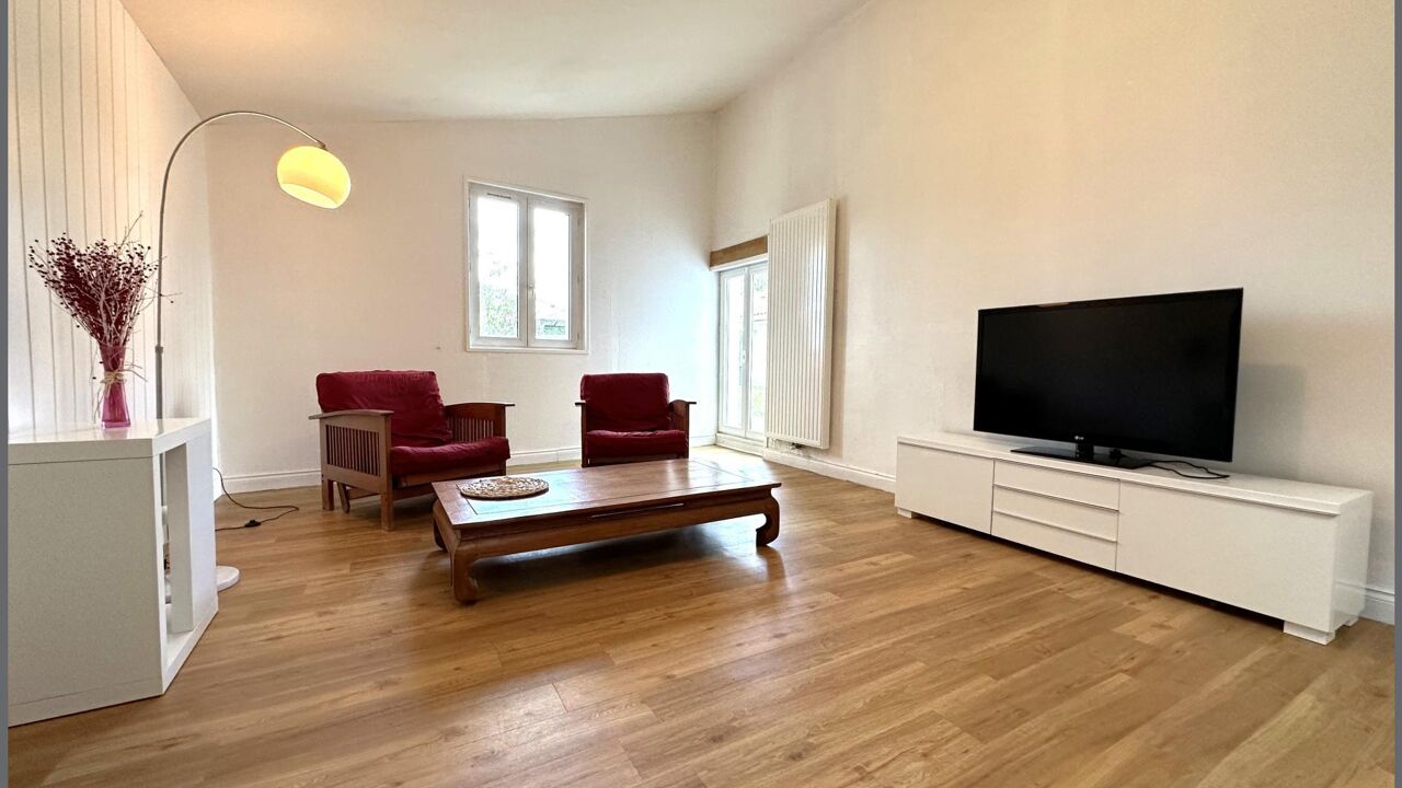 maison 5 pièces 168 m2 à vendre à Léognan (33850)