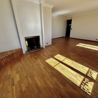 Appartement 4 pièces 215000 €