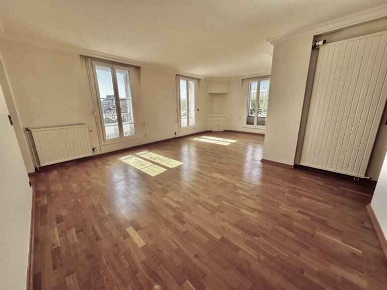 Duplex, 3 chambres, 2 SDB, centre ville, expo Sud — photo 1