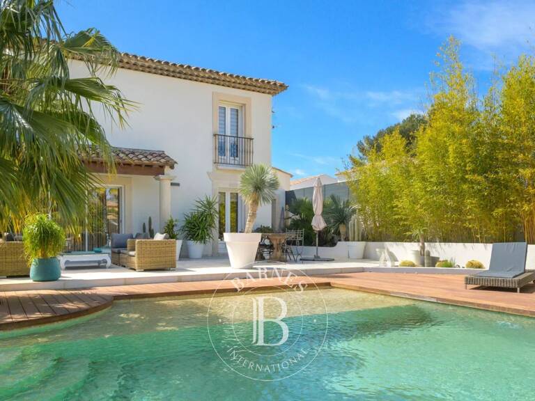 VENTE - ALLAUCH BON RENCONTRE - MAISON AVEC PISCINE ET JARDIN — photo 1