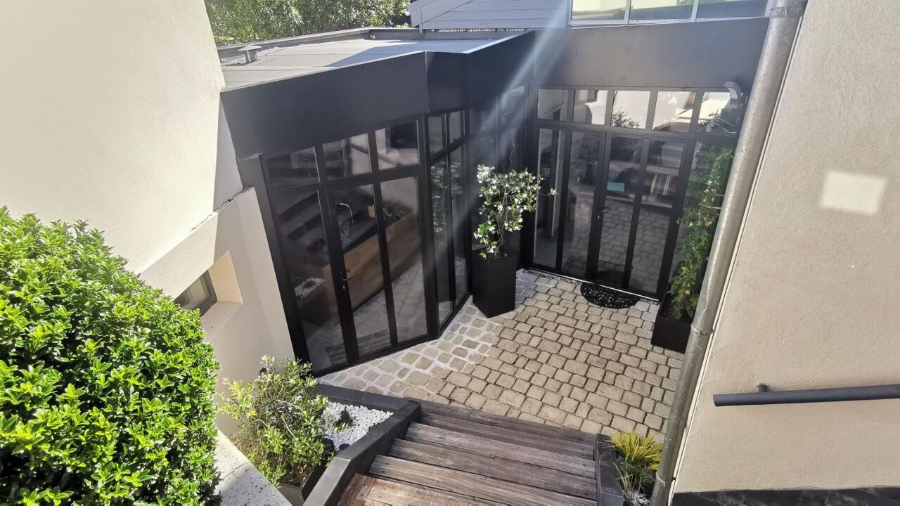 maison 5 pièces 220 m2 à vendre à La Rochelle (17000)