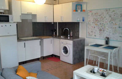 location appartement 609 € CC /mois à proximité de Le Puy-Sainte-Réparade (13610)