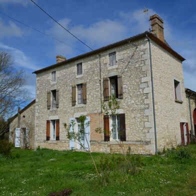 Maison 5 pièces 243800 €