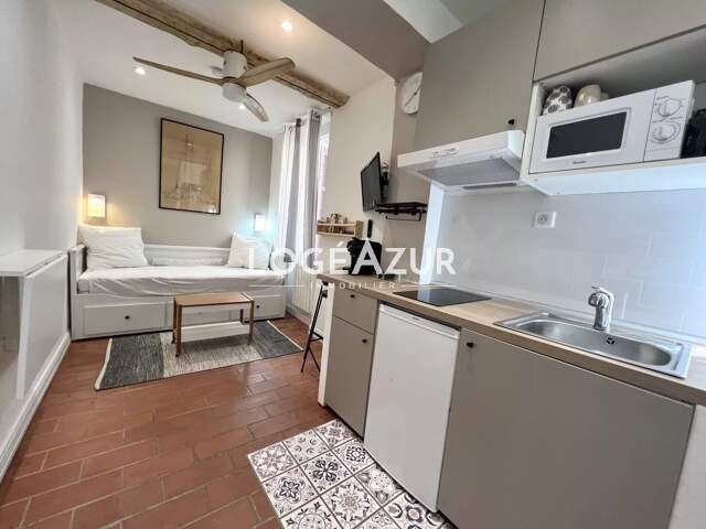 LOCATION SAISONNIÈRE VIEIL ANTIBES - STUDIO — photo du bien