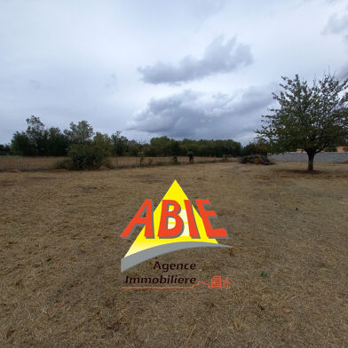 Terrain  44000 €