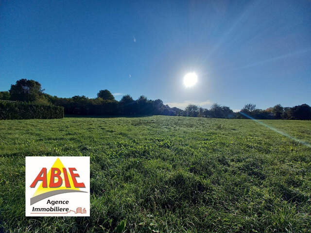 Terrain constructible de 6090m2 sur SAINT POMPAIN — photo du bien
