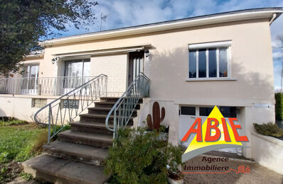 vente maison 280 500 € à proximité de Champdeniers (79220)