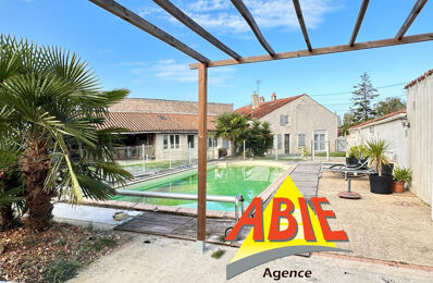 vente maison 241 500 € à proximité de Saint-Pierre-le-Vieux (85420)