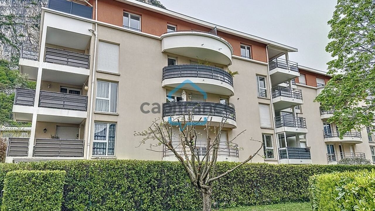 appartement 4 pièces 81 m2 à vendre à Sassenage (38360)