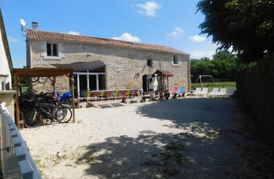 vente maison 365 000 € à proximité de Mortagne-sur-Gironde (17120)