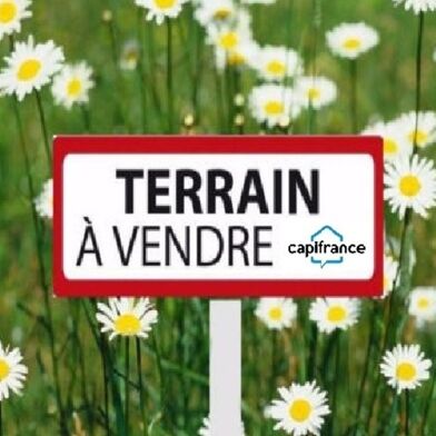 Terrain 820 m²