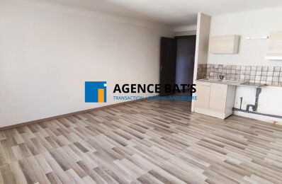 location appartement 380 € CC /mois à proximité de Boën (42130)