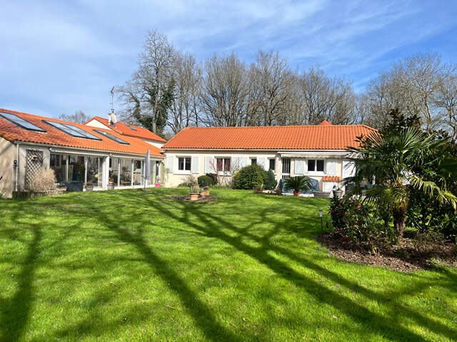Demeure de prestige Le Cellier à 5 mn de la gare — photo du bien