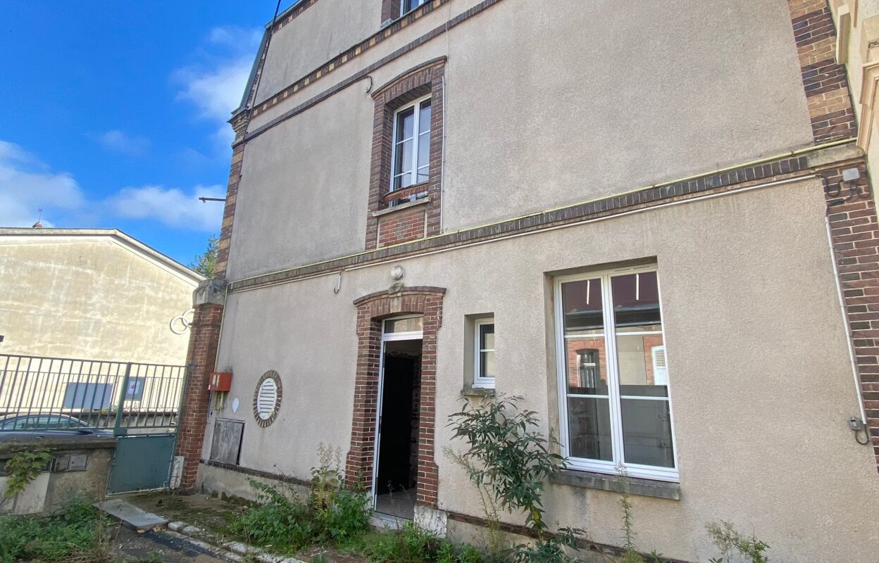 immeuble  pièces  m2 à vendre à Chartres (28000)