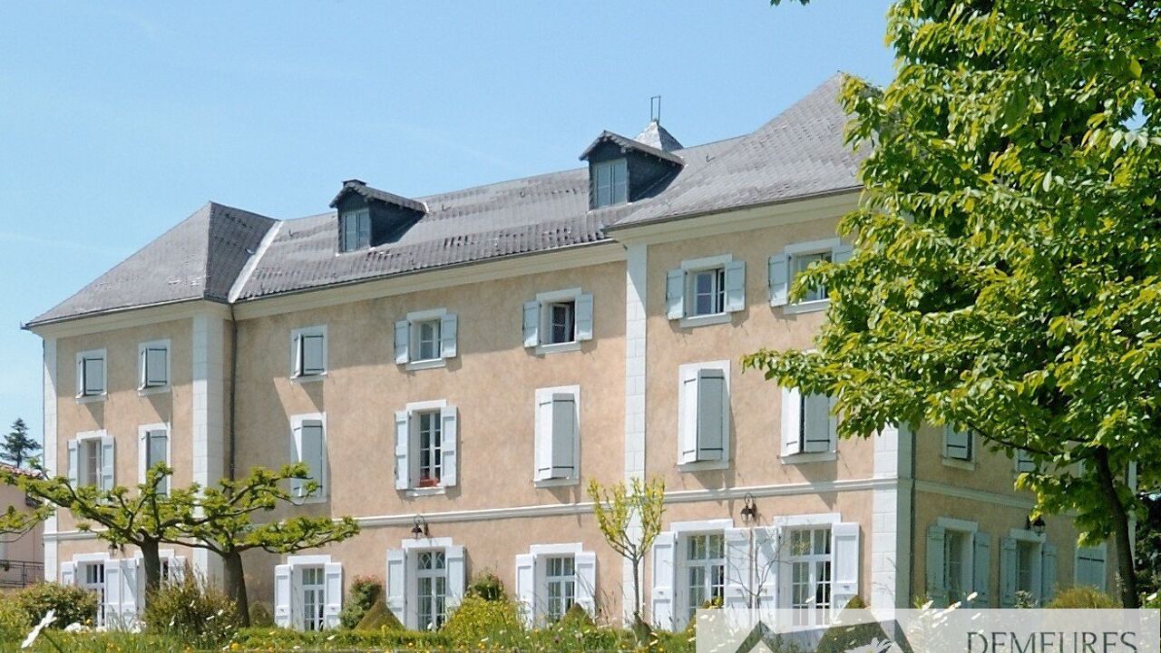 maison 20 pièces 648 m2 à vendre à Foix (09000)