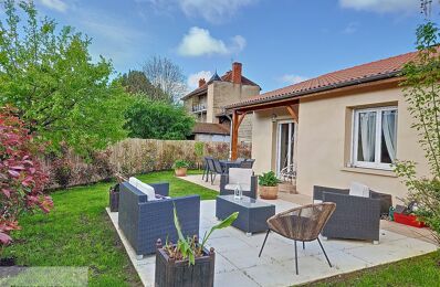 vente maison 298 000 € à proximité de Berzé-la-Ville (71960)