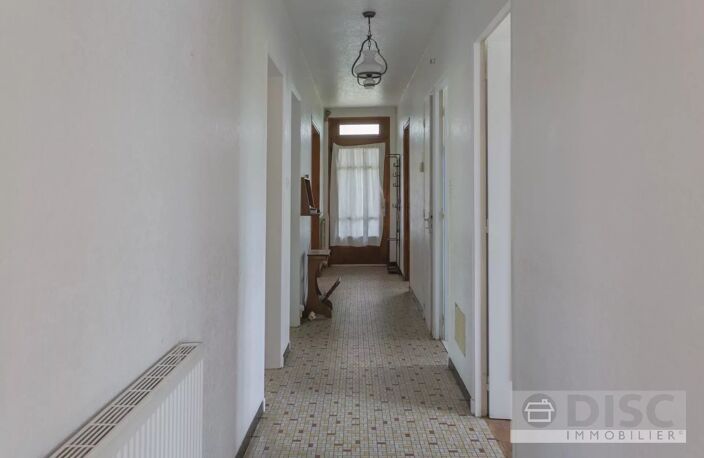 Spacieuse et lumineuse maison de village avec jardin. — photo 4