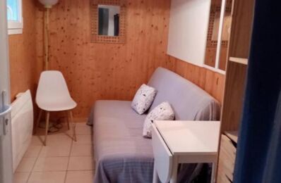 location appartement 290 € CC /mois à proximité de Bernadets (64160)