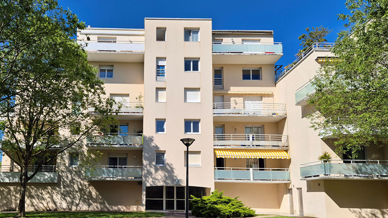 appartement 4 pièces 77 m2 à vendre à Pau (64000)