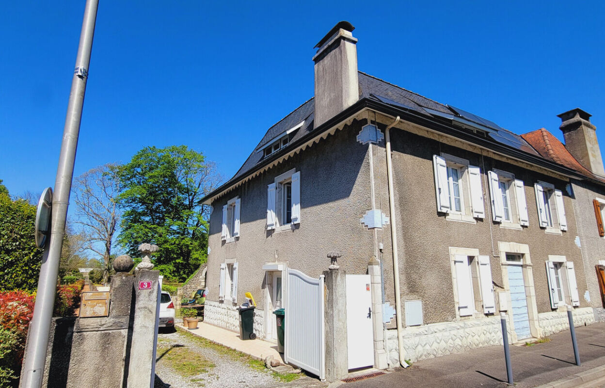 maison 8 pièces 200 m2 à vendre à Tarsacq (64360)