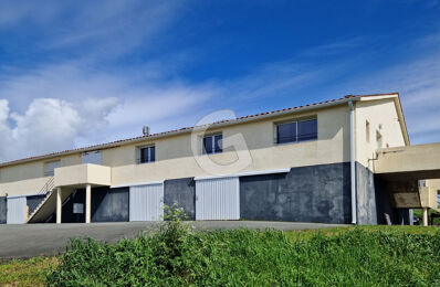 vente garage 55 250 € à proximité de La Roche-sur-Yon (85000)