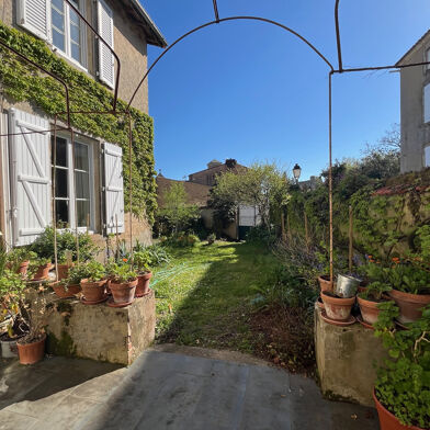 Maison 8 pièces 439000 €