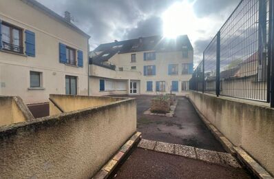 location appartement 565 € CC /mois à proximité de Deuil-la-Barre (95170)