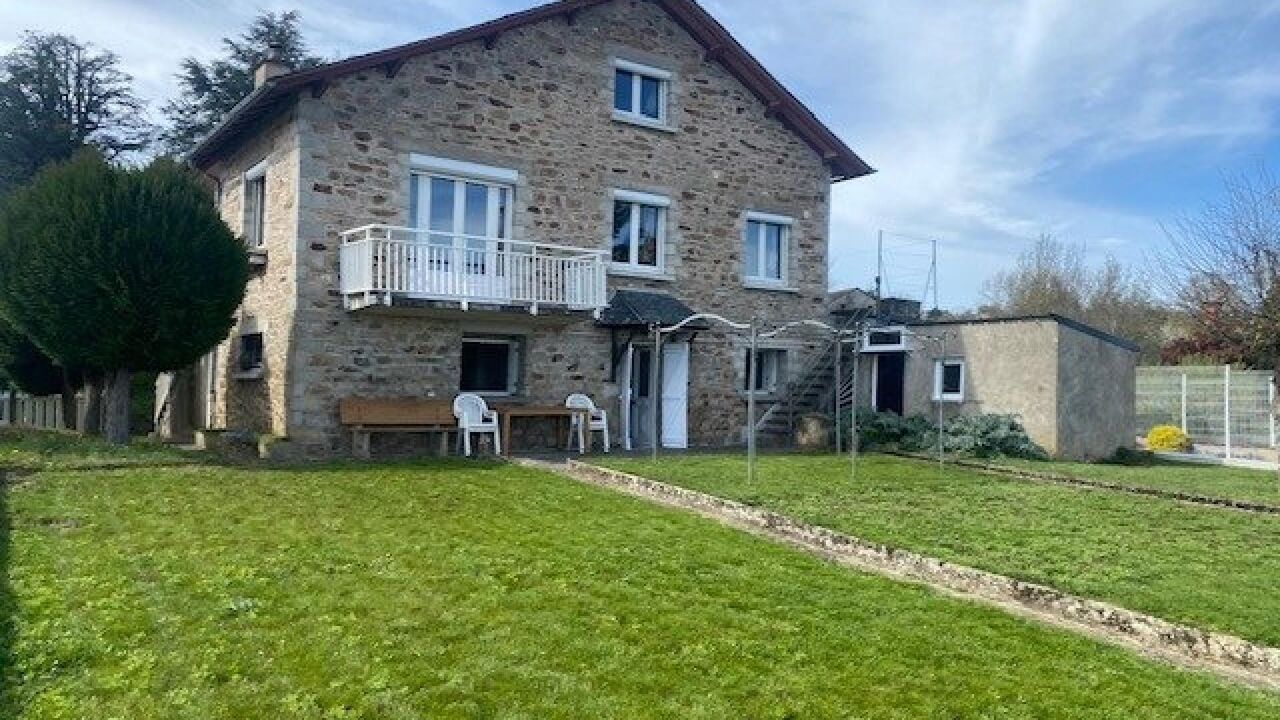 maison 6 pièces 135 m2 à vendre à Cassagnes-Bégonhès (12120)