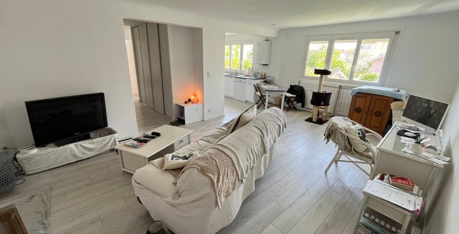  ️ Appartement T3 rénové – Hypercentre avec parking privé   — photo 1