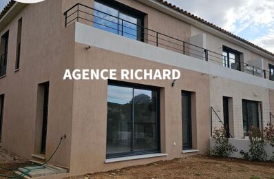 location maison 1 700 € CC /mois à proximité de La Cadière-d'Azur (83740)