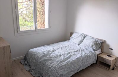 location appartement 390 € CC /mois à proximité de Neuville-de-Poitou (86170)