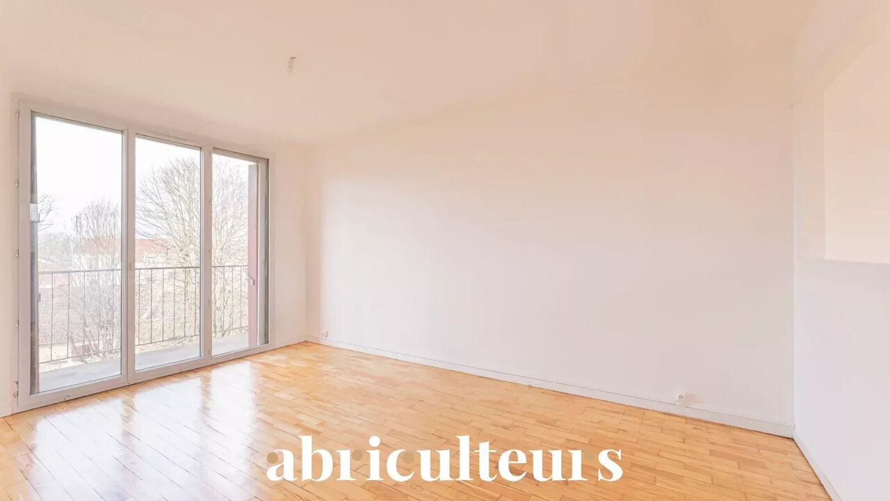 appartement 3 pièces 63 m2 à vendre à Saint-Denis (93200)