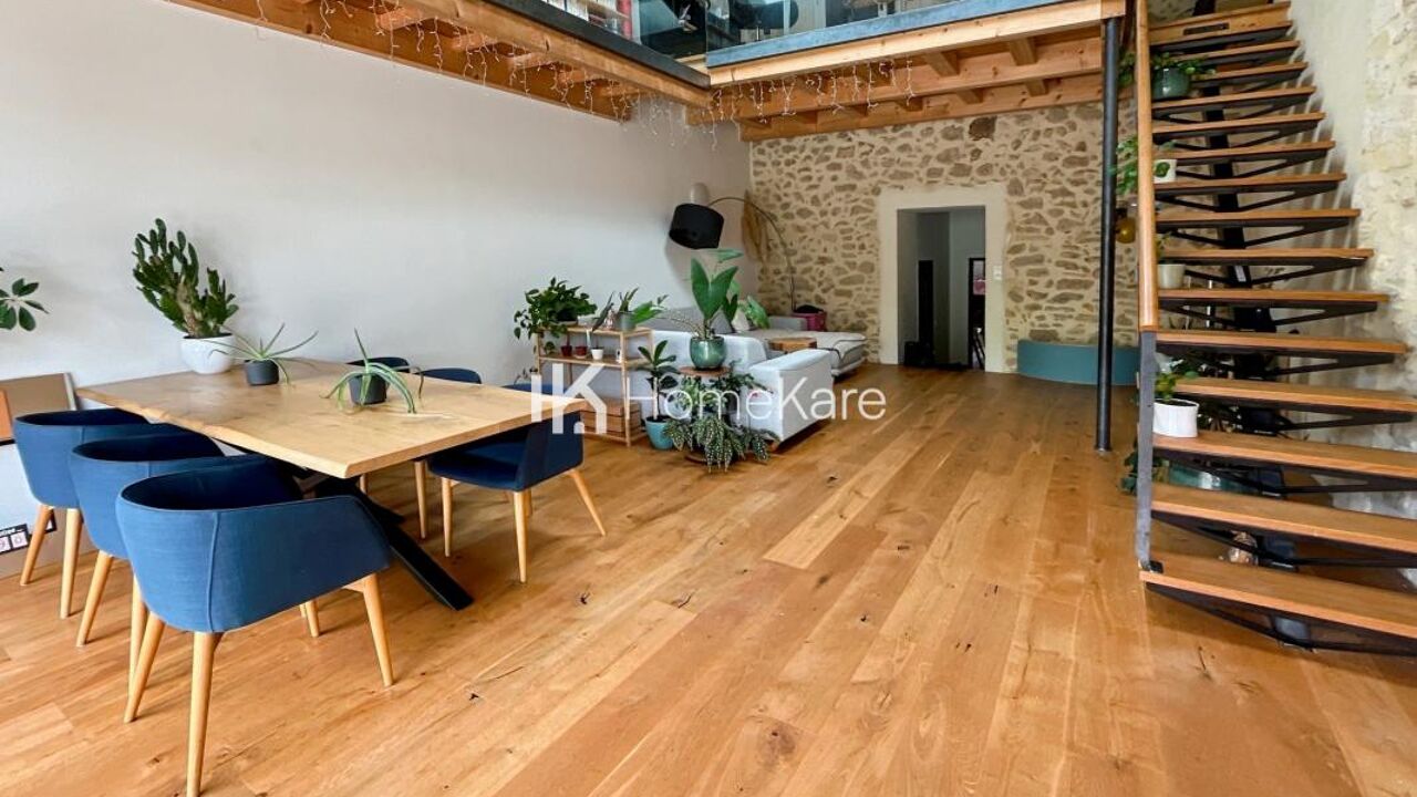 maison 7 pièces 210 m2 à vendre à Castres-Gironde (33640)