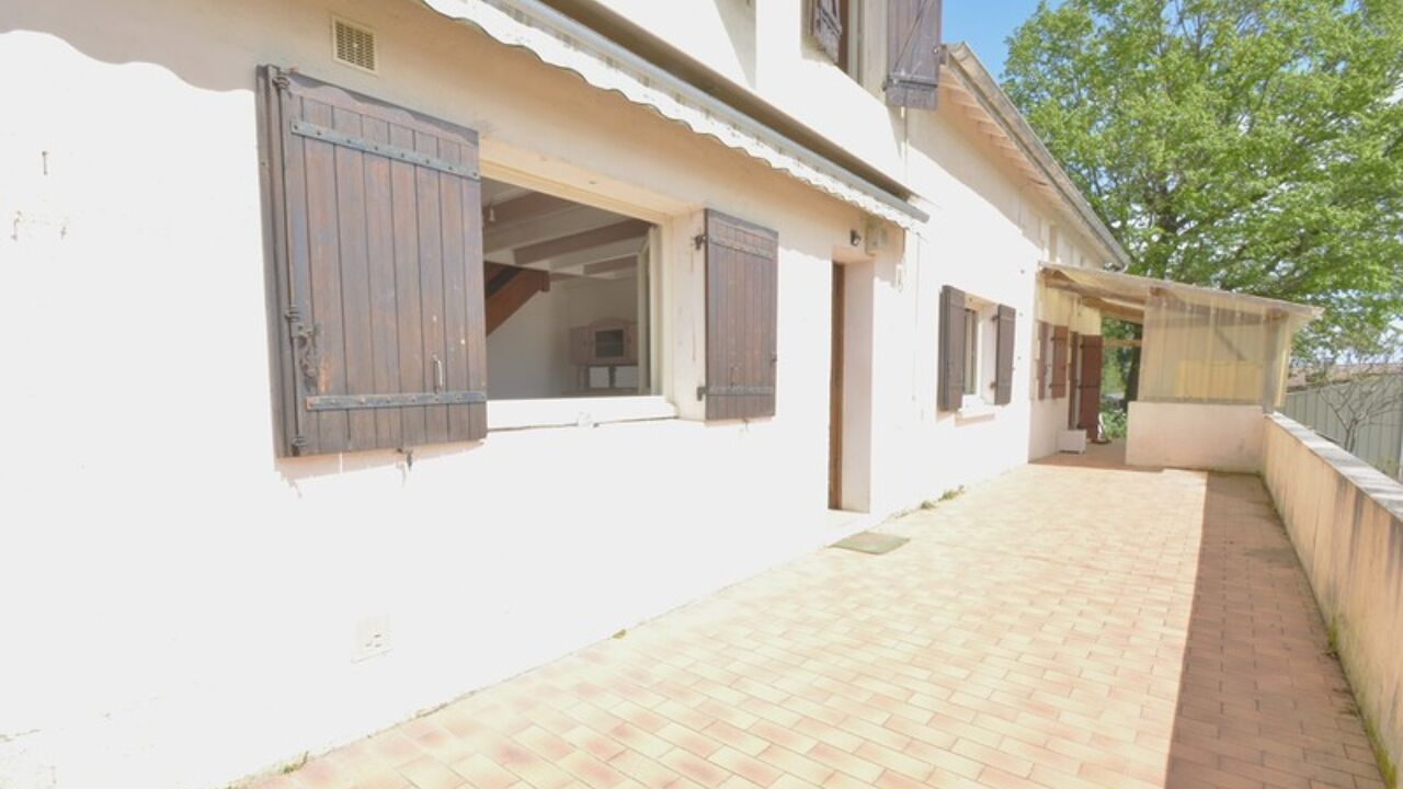 maison 3 pièces 110 m2 à vendre à Saint-Seurin-sur-l'Isle (33660)