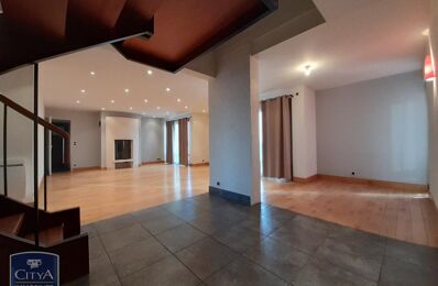 location appartement 1 900 € CC /mois à proximité de Buzançais (36500)