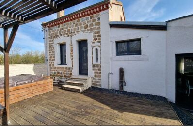 vente maison 229 000 € à proximité de Saint-Just-Malmont (43240)